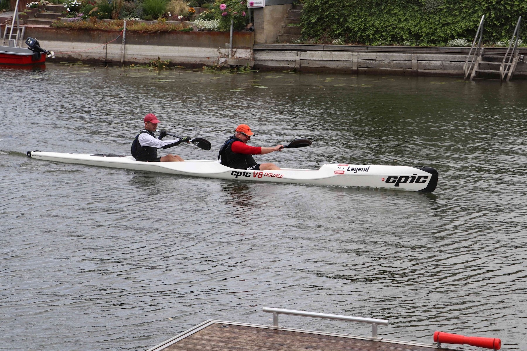 e img 3840