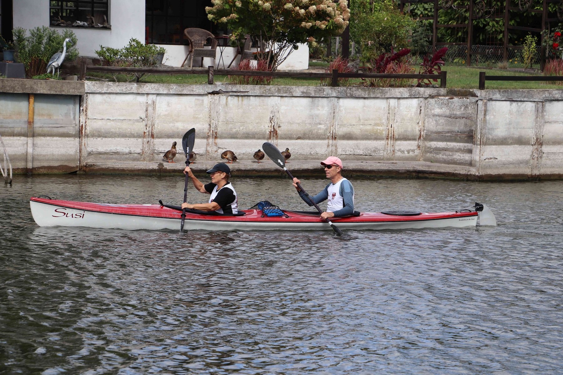 e img 4053